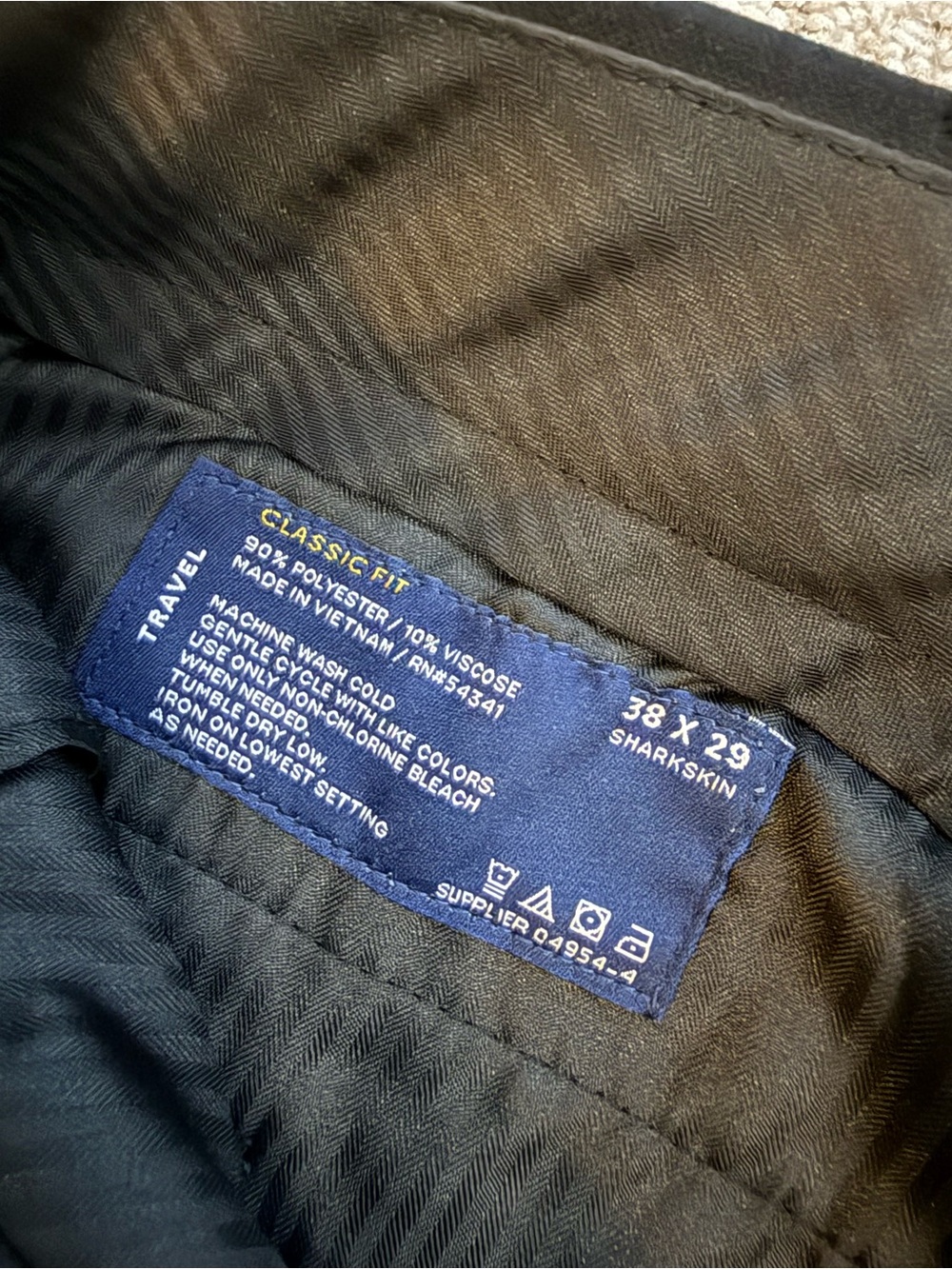 Classic Fit Sharkskin Black Men's Dress Pants - Travel Collection - Picture 4 of 8
